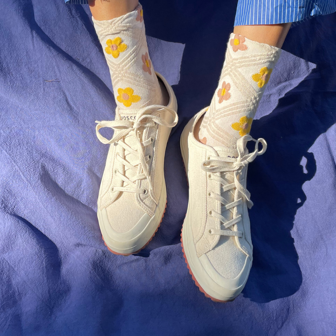 The Resistencia Canvas Crudo Women